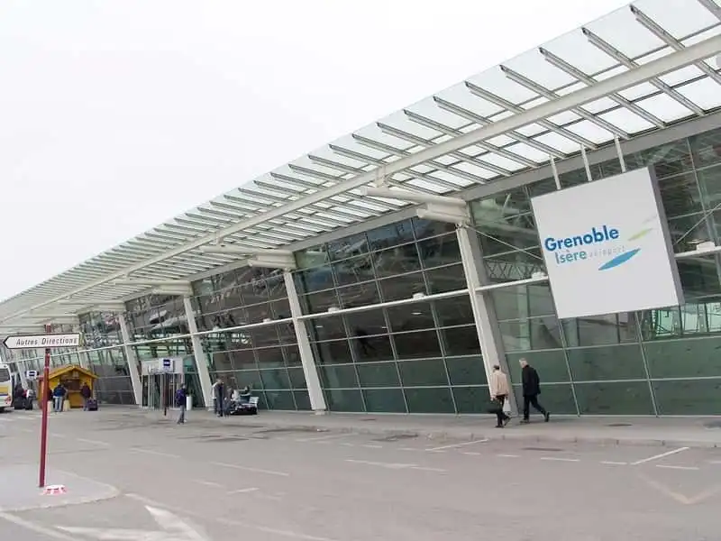 Transfert privé depuis Grenoble vers les Alpes